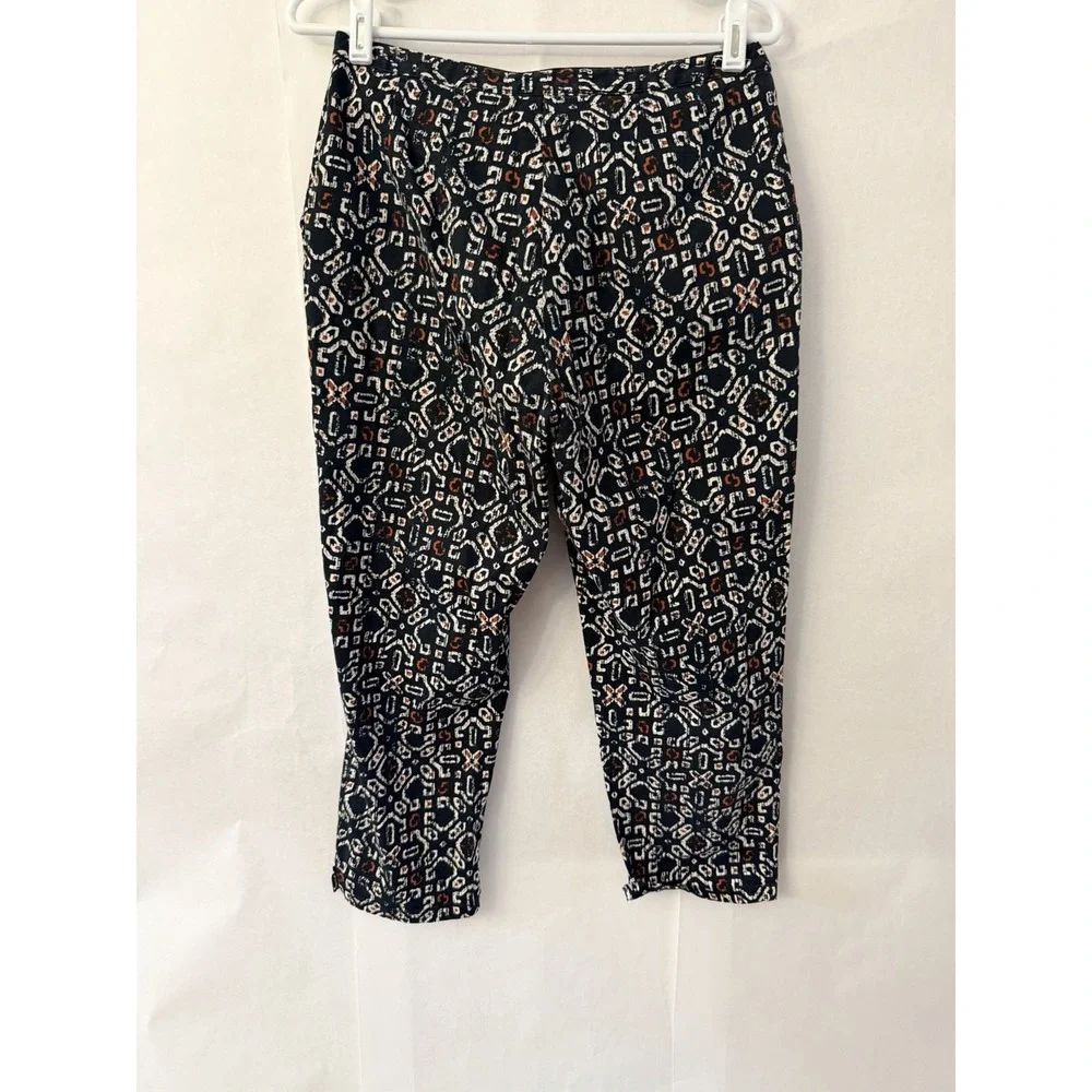 RUBY RD Ankle/Capri Pants Size 6 Geometric Print Black And White